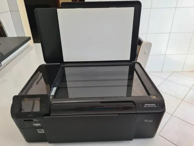 Impressora Multifuncional HP - Cartucho Preto/Colorido