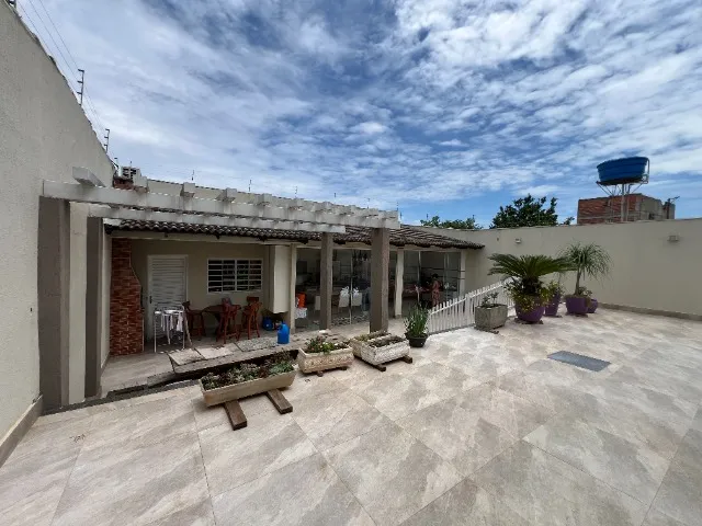 OPORTUNIDADE - Belíssima casa no Jardim Presidente