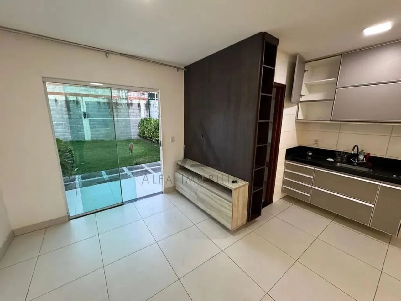 Casa para alugar em Serra, Balneário de Carapebus, com 3 quartos, com 160 m²