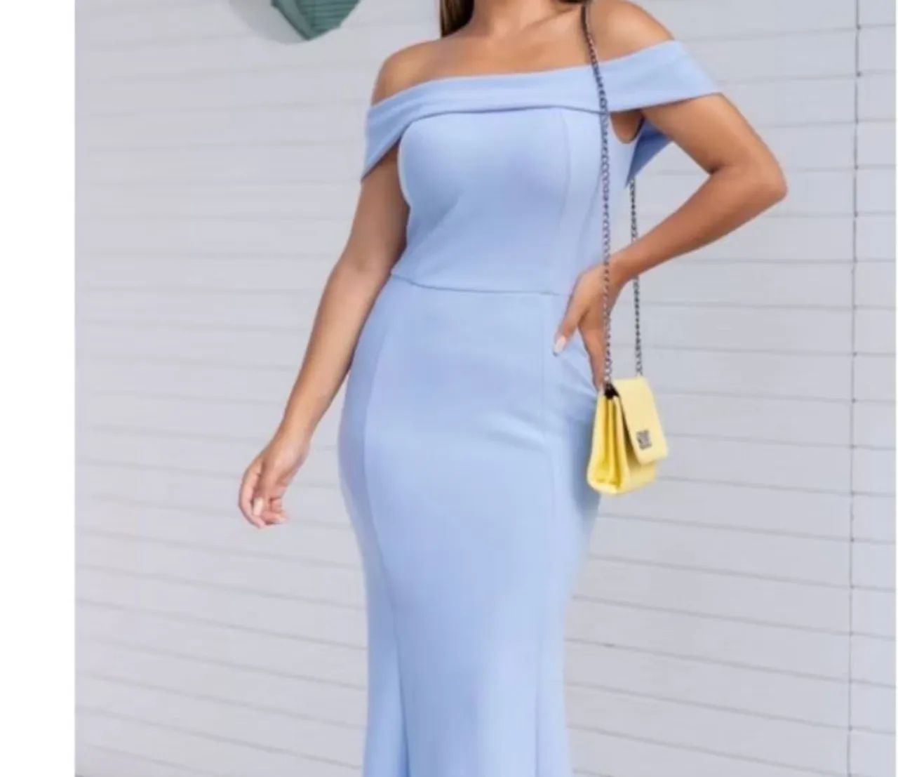 Vestido Longo Azul Claro Elegante