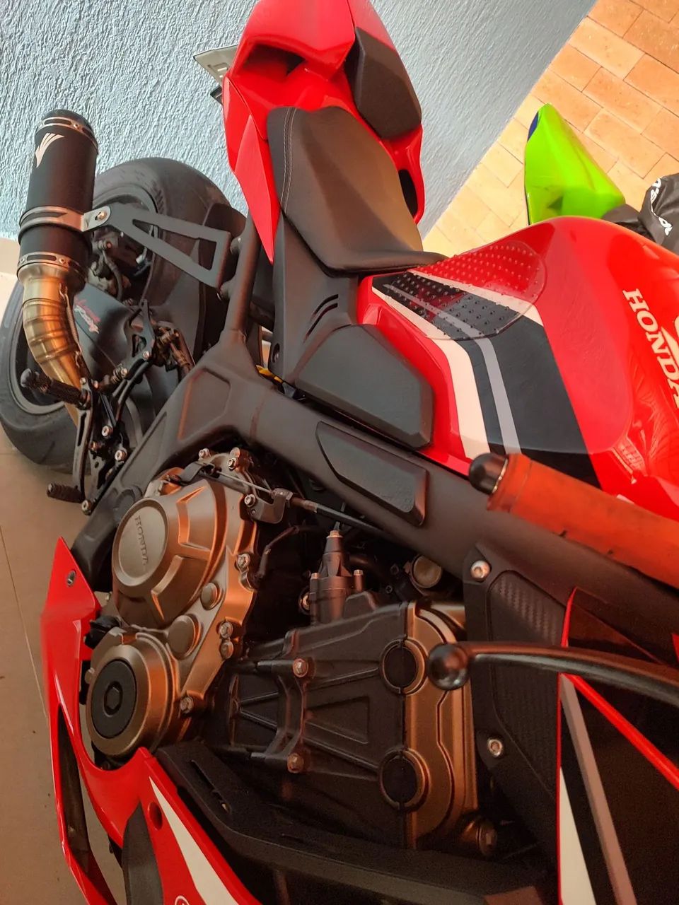 Vendo CBR 650R - Foto 3