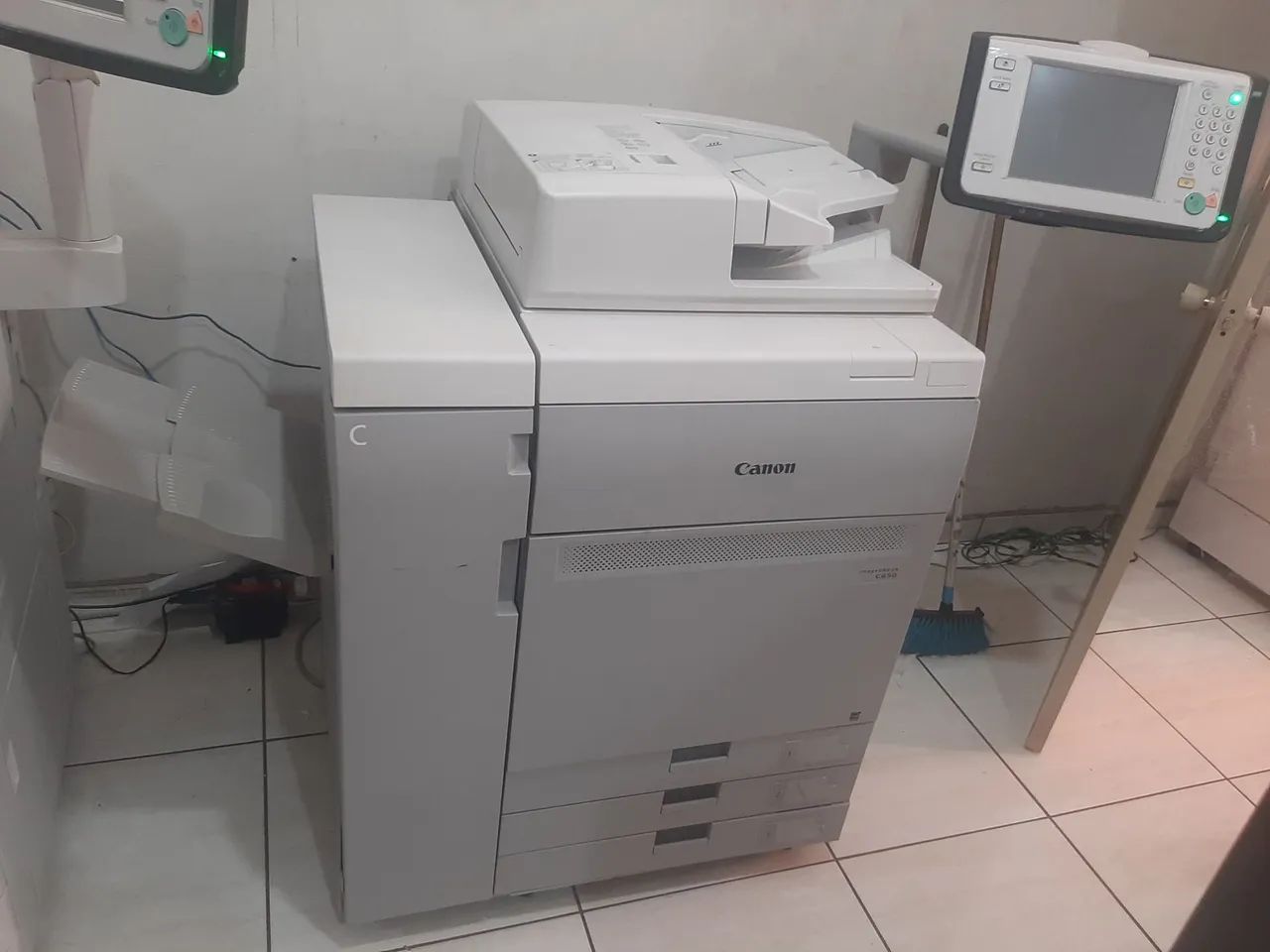 Copiadora canon C650/750/850 - Foto 2