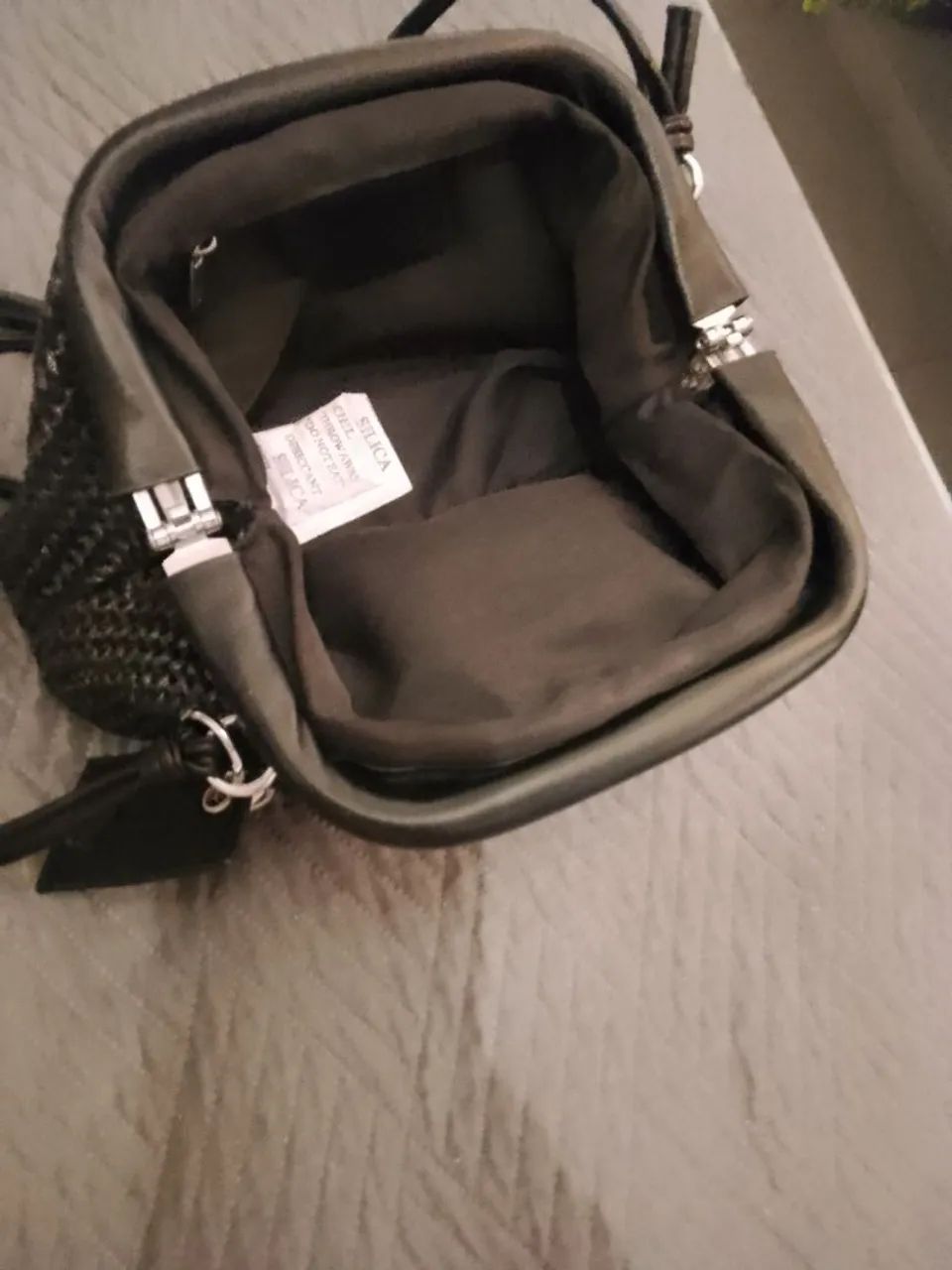 Bolsa preta da santa Lolla  - Foto 3
