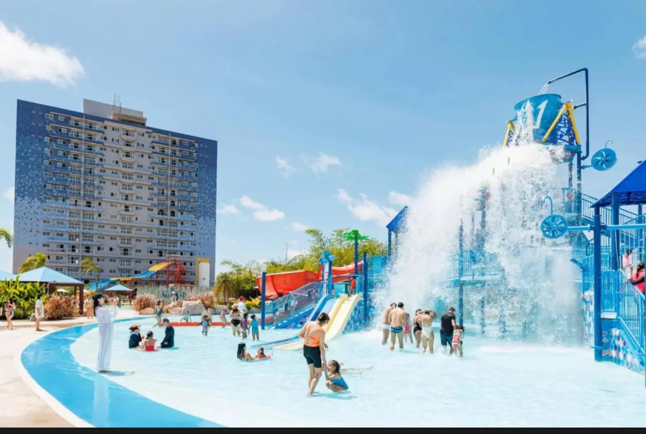 Aqualand Park e Resort - Julho