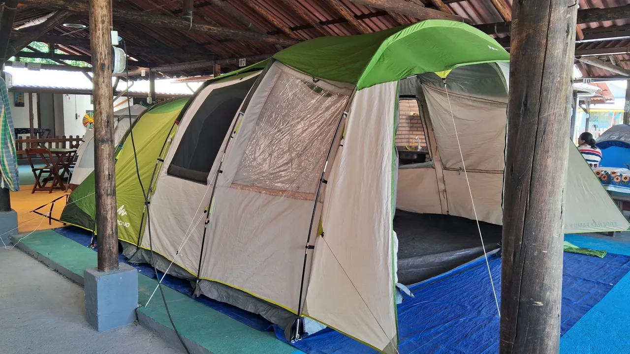 Barraca de Camping 6 Pessoas
