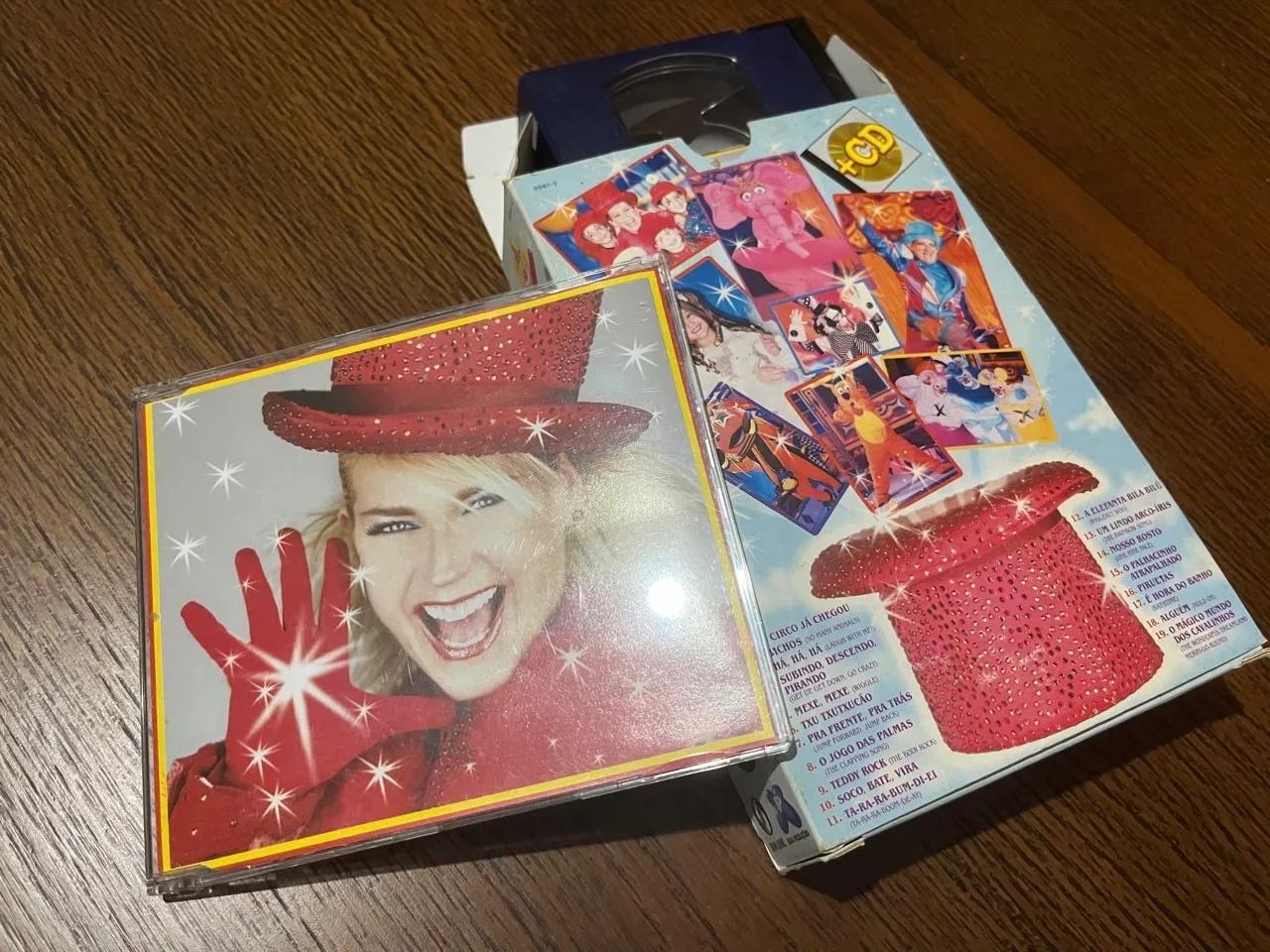Fitas VHS + cds da Xuxa - Foto 4