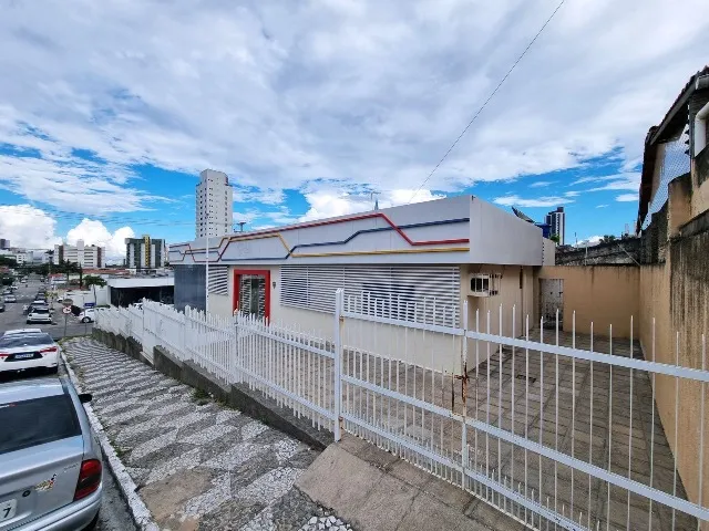 Prédio Comercial no Bairro da Prata