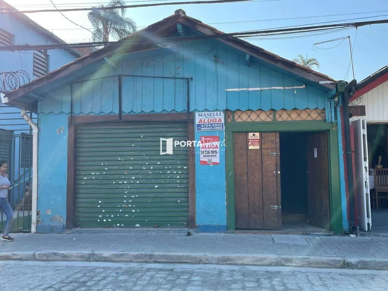 Salão para aluguel, Centro - Embu das Artes/SP