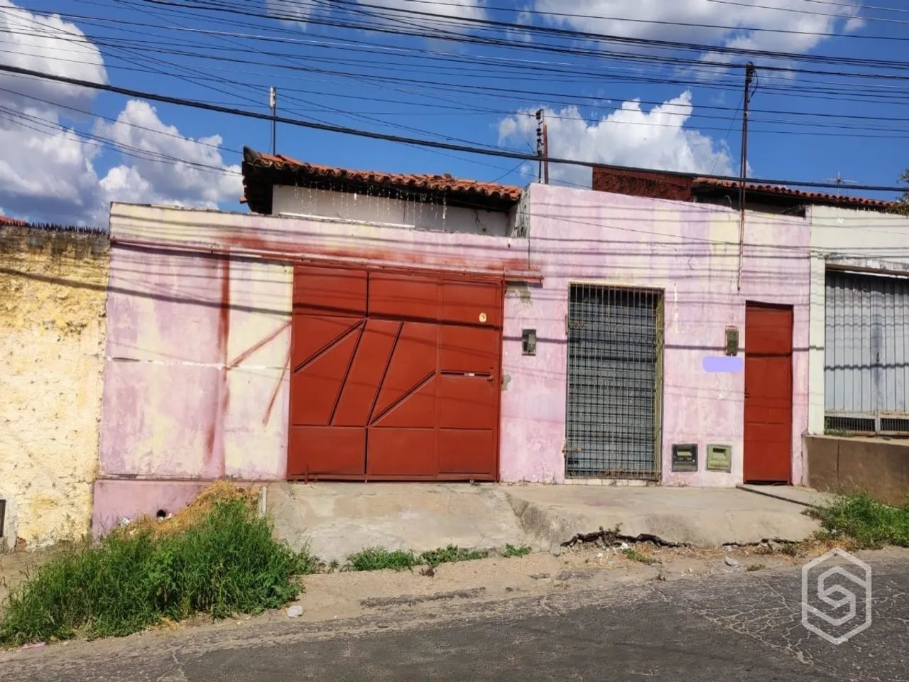 Casa para venda tem 200 metros quadrados com 4 quartos em Bela Vista - Teresina - PI