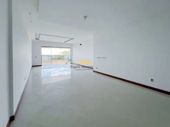 Apartamento frente ao mar, 350 m², 4 qtos/ 4 suites, 4 vgas, Praia da Costa - Vila Velh
