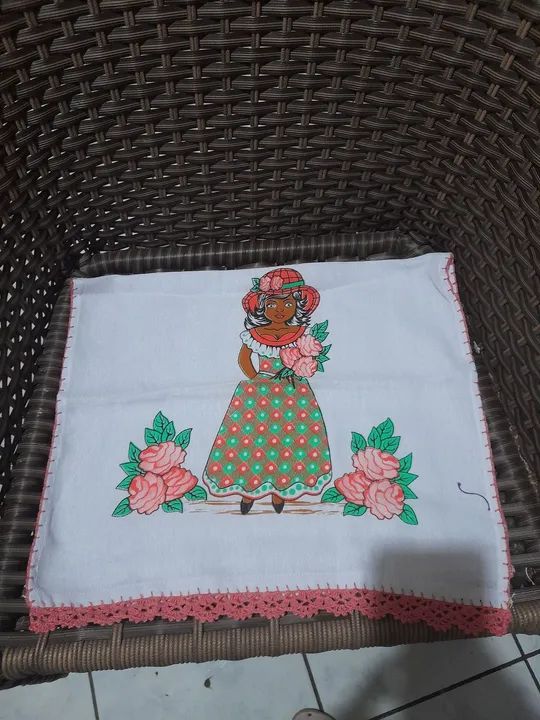 Pano de prato com bico de croche - Foto 2