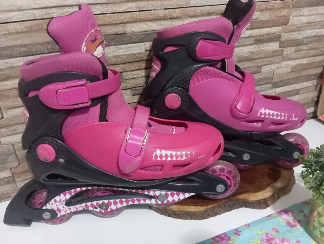 Patins Rosa - Tamanho Ajustável do 33 ao 36