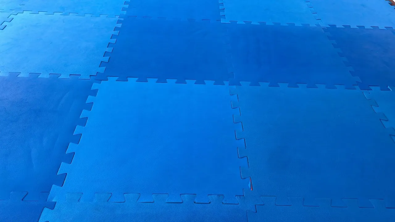 Tatame de EVA Azul - Ideal para Artes Marciais e Exercícios