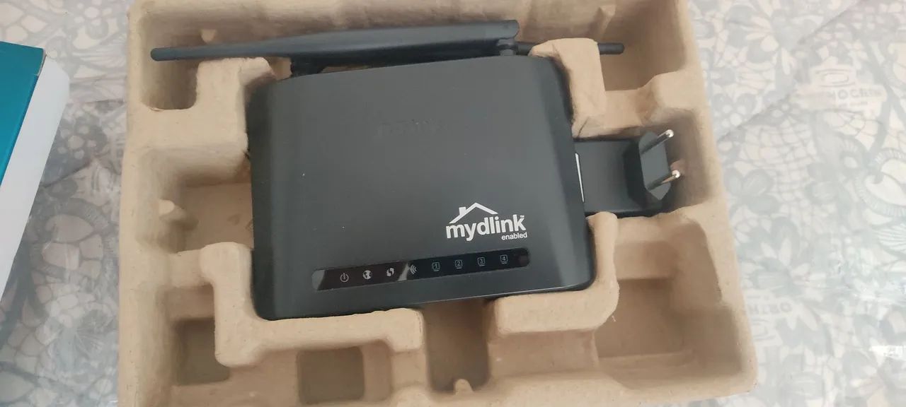 Roteador Leia o Anúncio Wi-Fi D-Link Cloud N300 Sem Fio - Foto 3