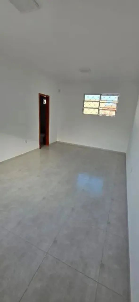 Sala Comercial para Alugar no Centro de Camboriú - Foto 4