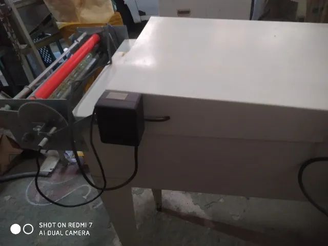 Máquina para fabricar fraldas R$ 4,500,00 302v - Foto 4