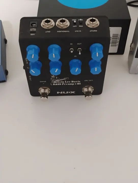 Nux Melvin Lee Davis -  Bass Preamp