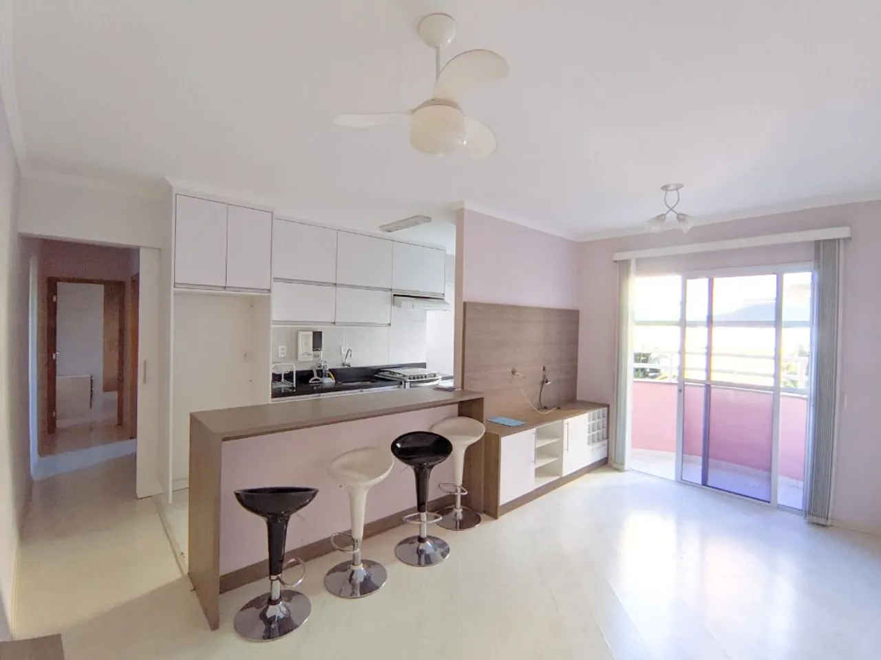 Apartamento com 2 dormitórios para alugar, 54 m² por R$ 2.600,00/mês - Residencial das Ilh