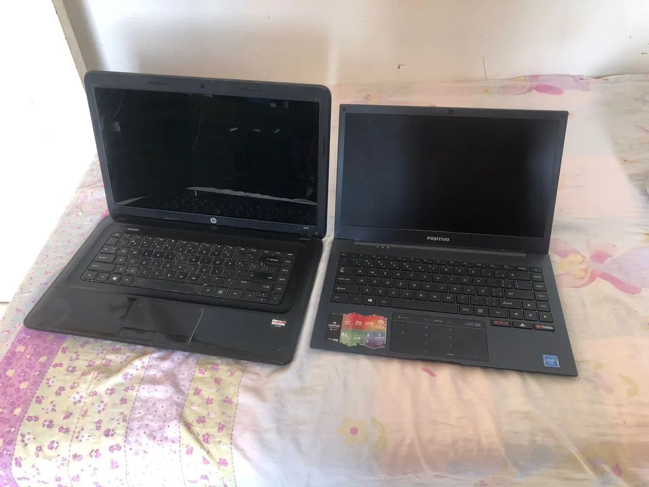 Dois notebooks um da hp o outro da positivo