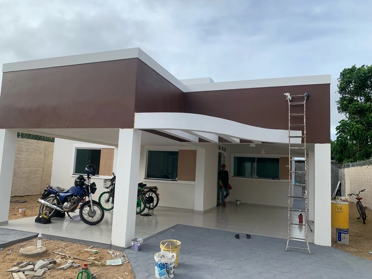 Vende-se casa nova no bairro buritis