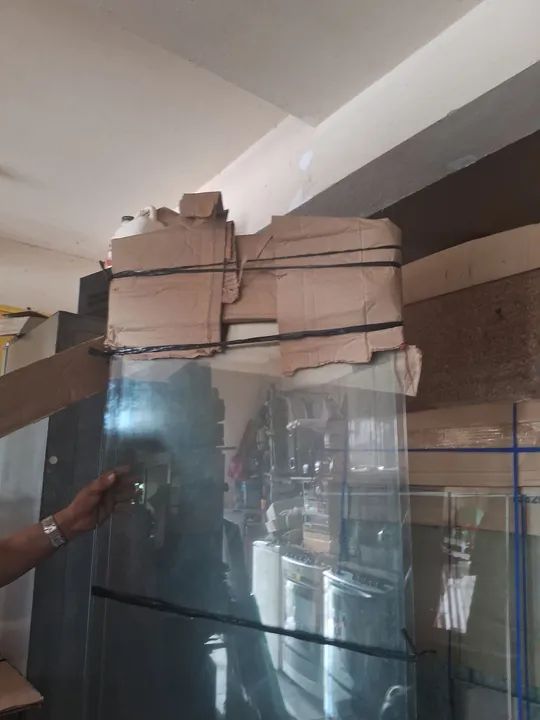 Vendo tampo vidro padrão 150x80 12mm - Foto 4