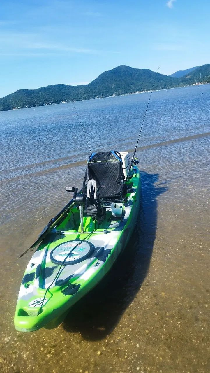 Caiaque de Pesca - Novo - Com Assento e Motor Elétrico