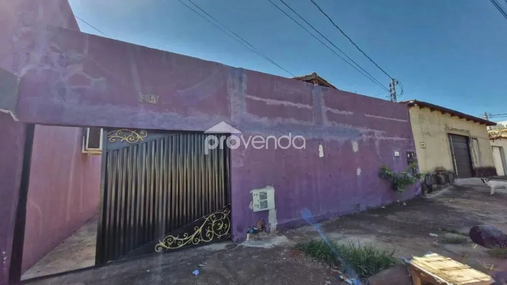RUA 26, Q.62, L.7, S/N, CASA 2 - SETOR SANTOS DUMONT, GOIÂNIA, GOIAS, CEP: 74-463.690.