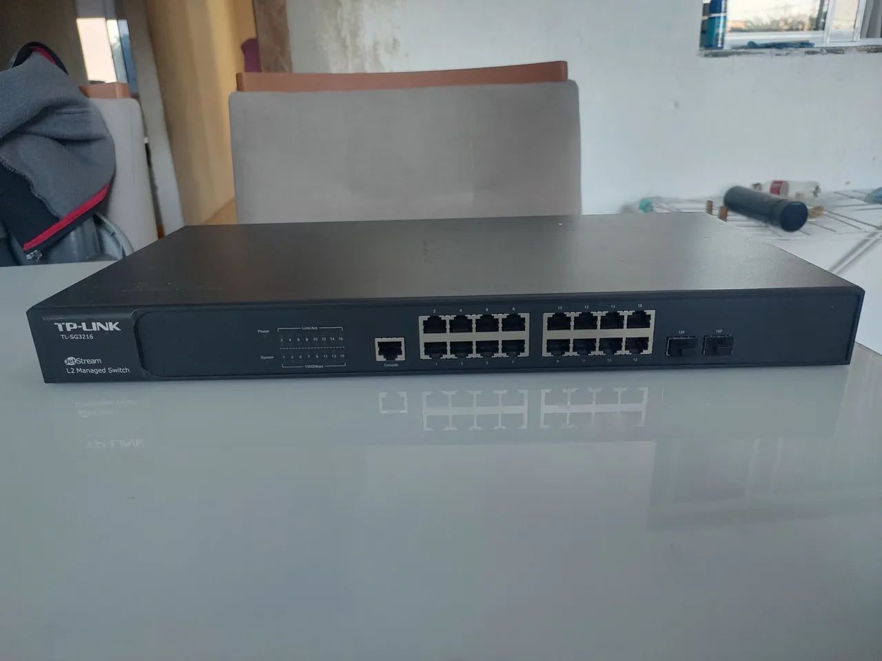 TP-Link JetStream 16-Port L2 Managed Gigabit Switch with 2 Combo SFP Slots64186557031297121