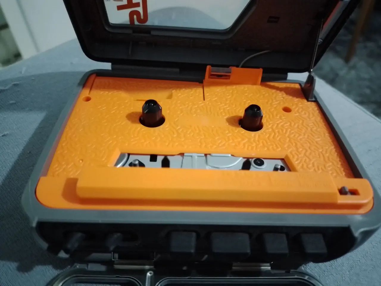 Sony Sports Walkman WM-FS397 ler a descrição  - Foto 4