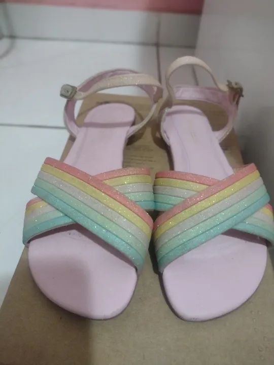 Sandália Bibi - tamanho 35
