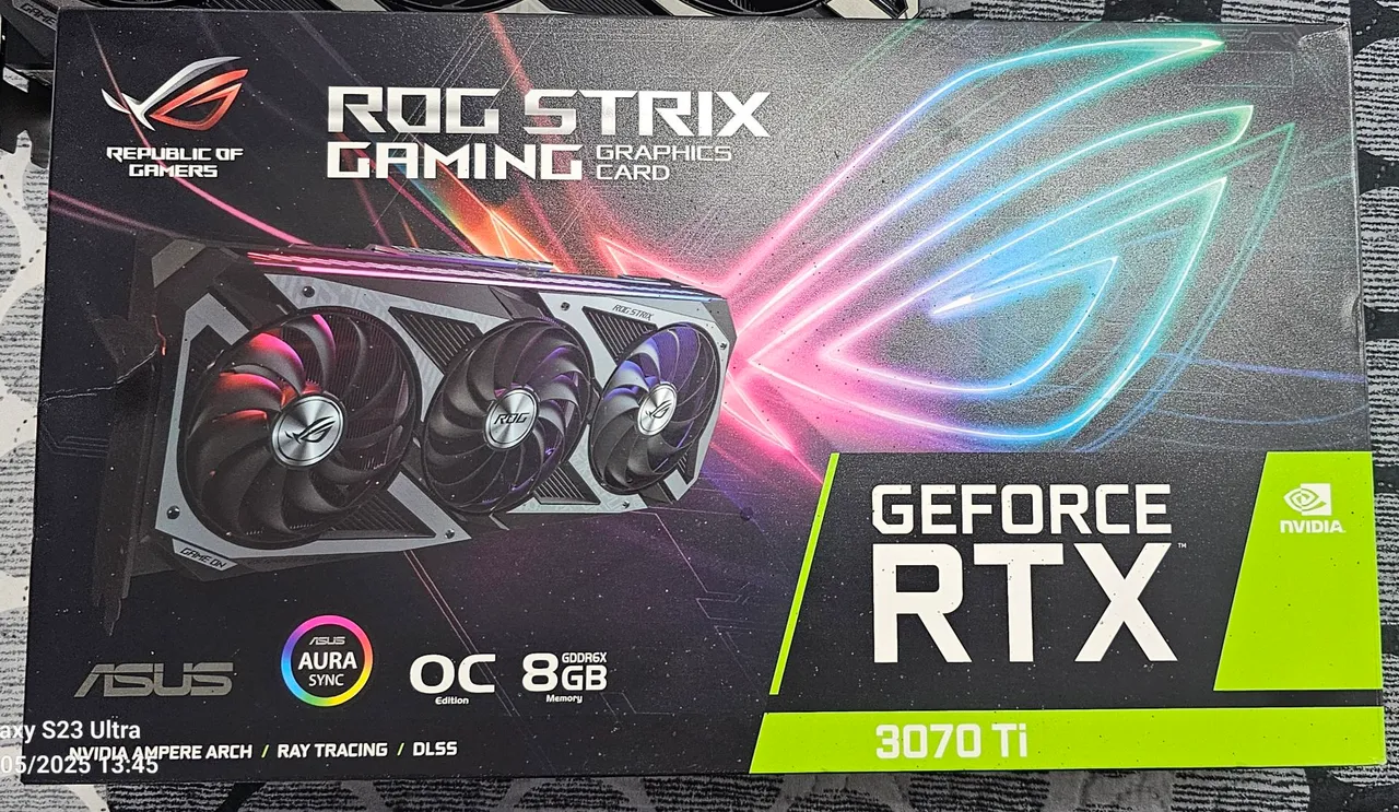 Placa de Vídeo ASUS ROG STRIX  RTX3070Ti