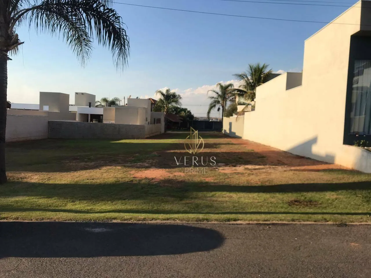Terreno à venda, 338 m² por R$ 140.000,00 - Condomínio Residencial Palm Park - Estiva Gerb