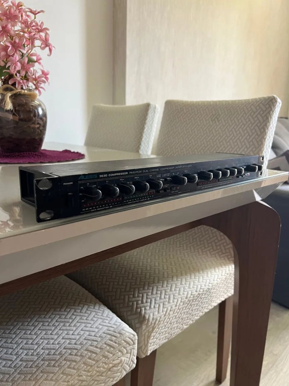 Compressor/Limiter Alesis 3630