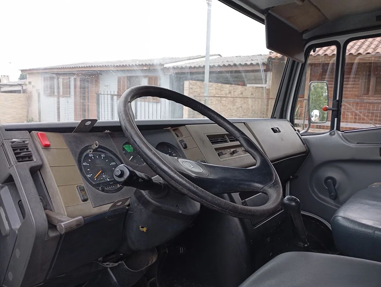 Mercedes Benz 710 Plus  - Foto 5