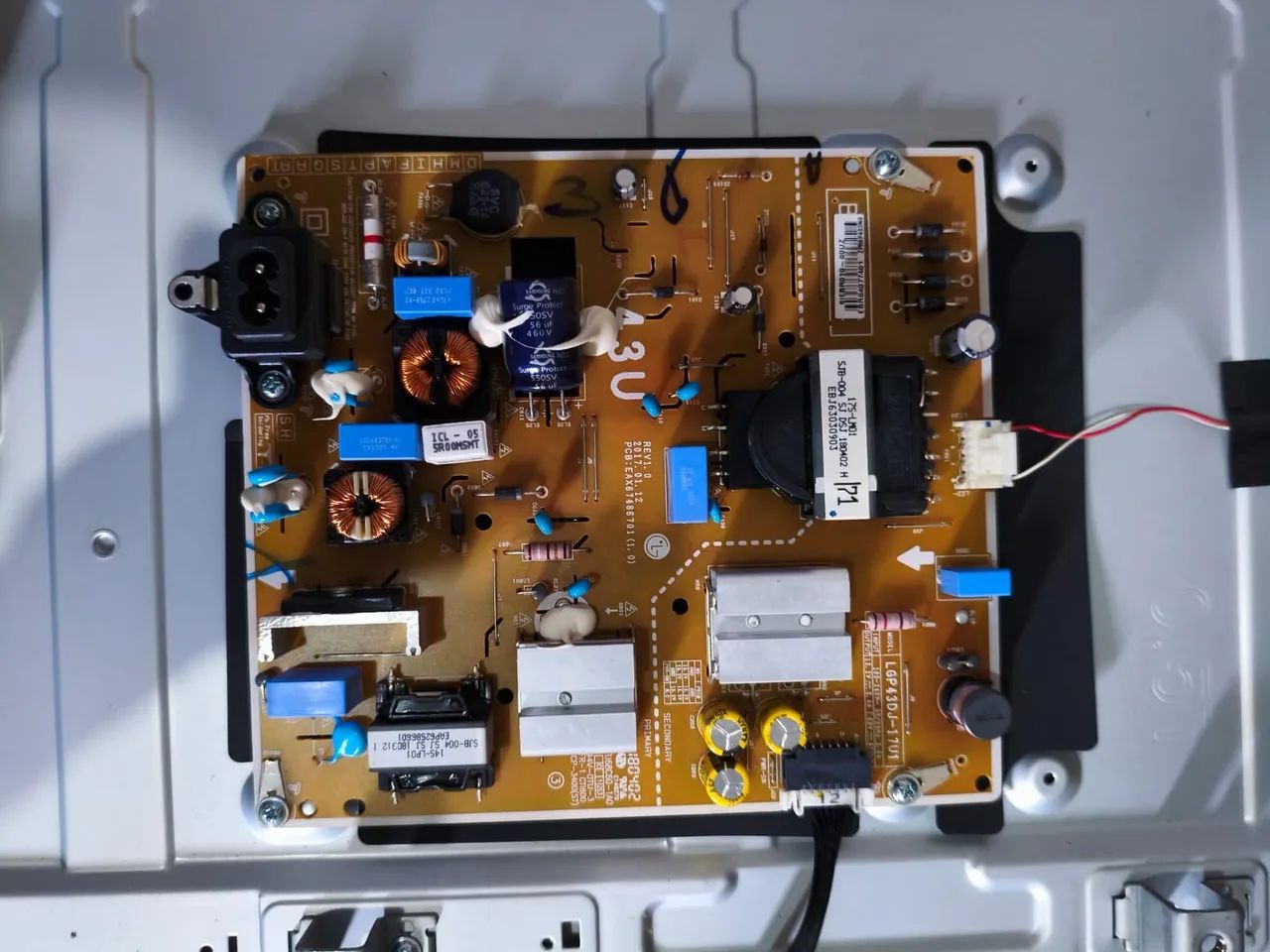 Placa principal smart tv LG modelo: 43UK6310PSE - Foto 3