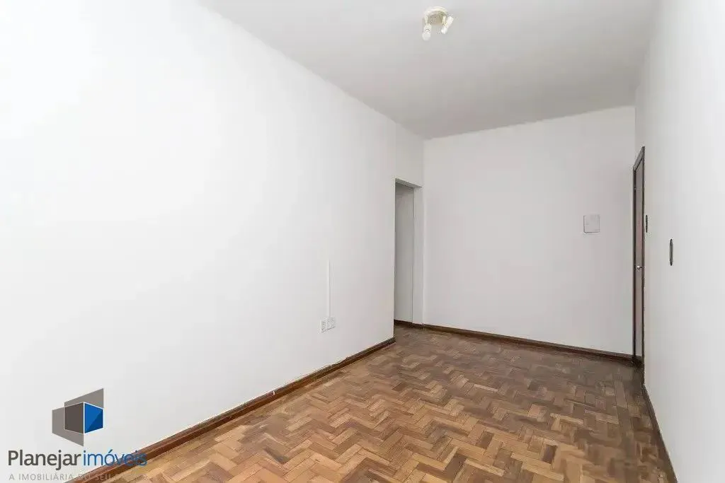 Apartamento 02 dormitórios térreo no Bairro Rio Branco