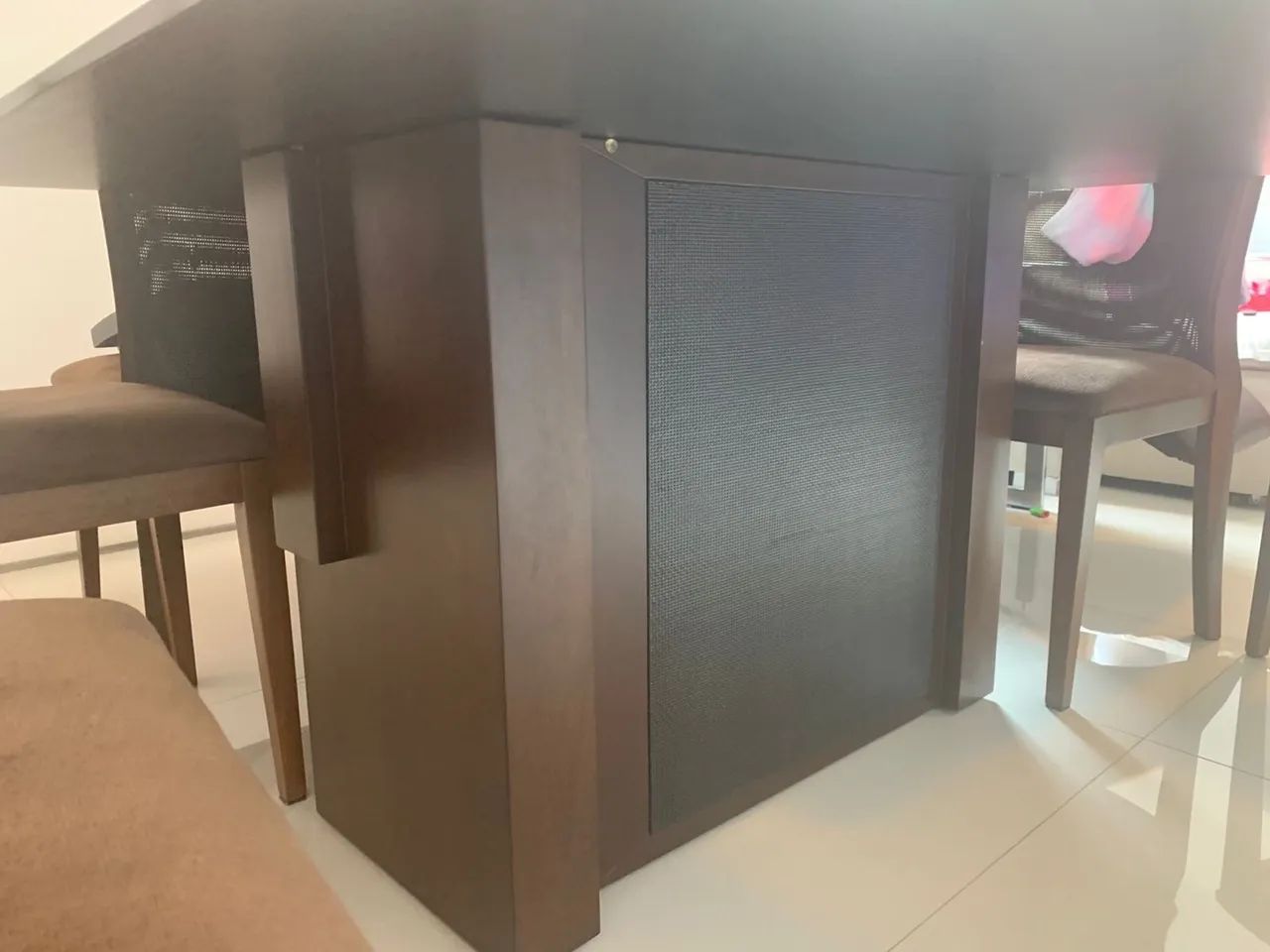 Mesa de Jantar Elegante com 8 Cadeiras - Foto 2