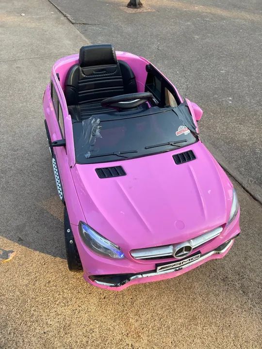 ? Vendo Carrinho Elétrico Infantil - Mercedes Rosa! ?