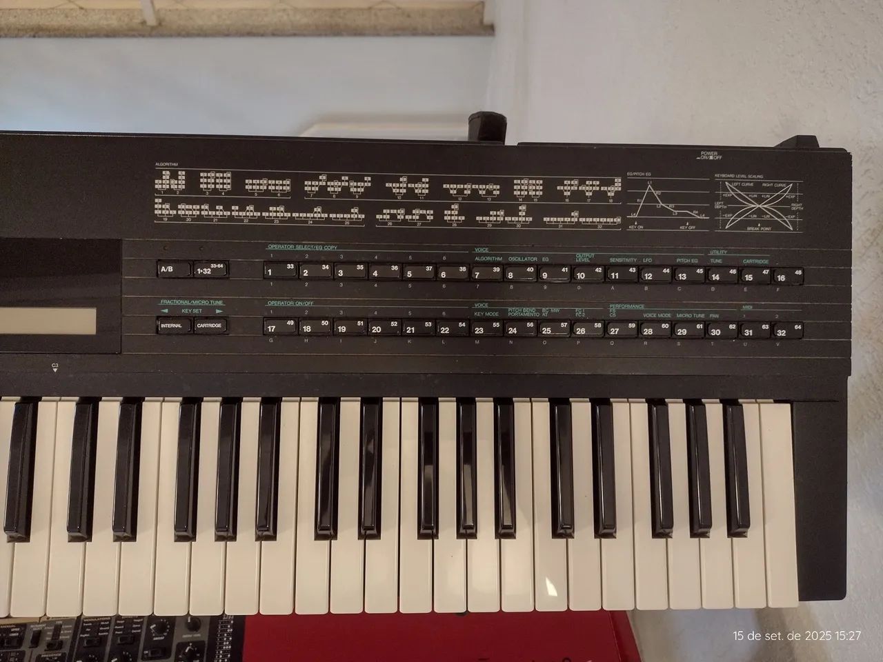 YAMAHA DX7 - Instrumentos musicais - Alphaville, Santana de