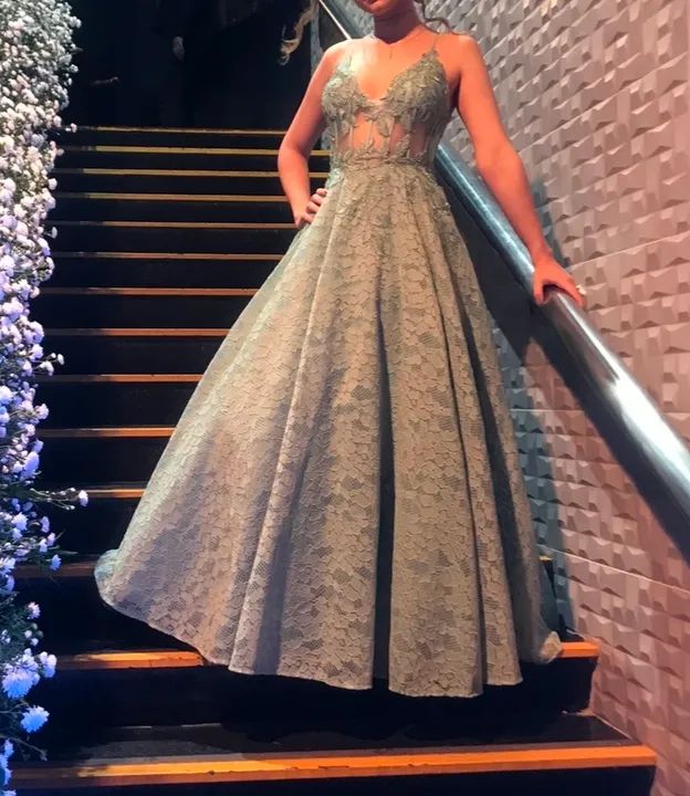 Vestido de renda verde para festa - Foto 2