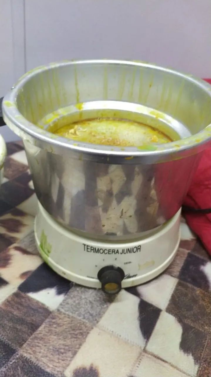 Panela de cera depilatoria64299344029185121