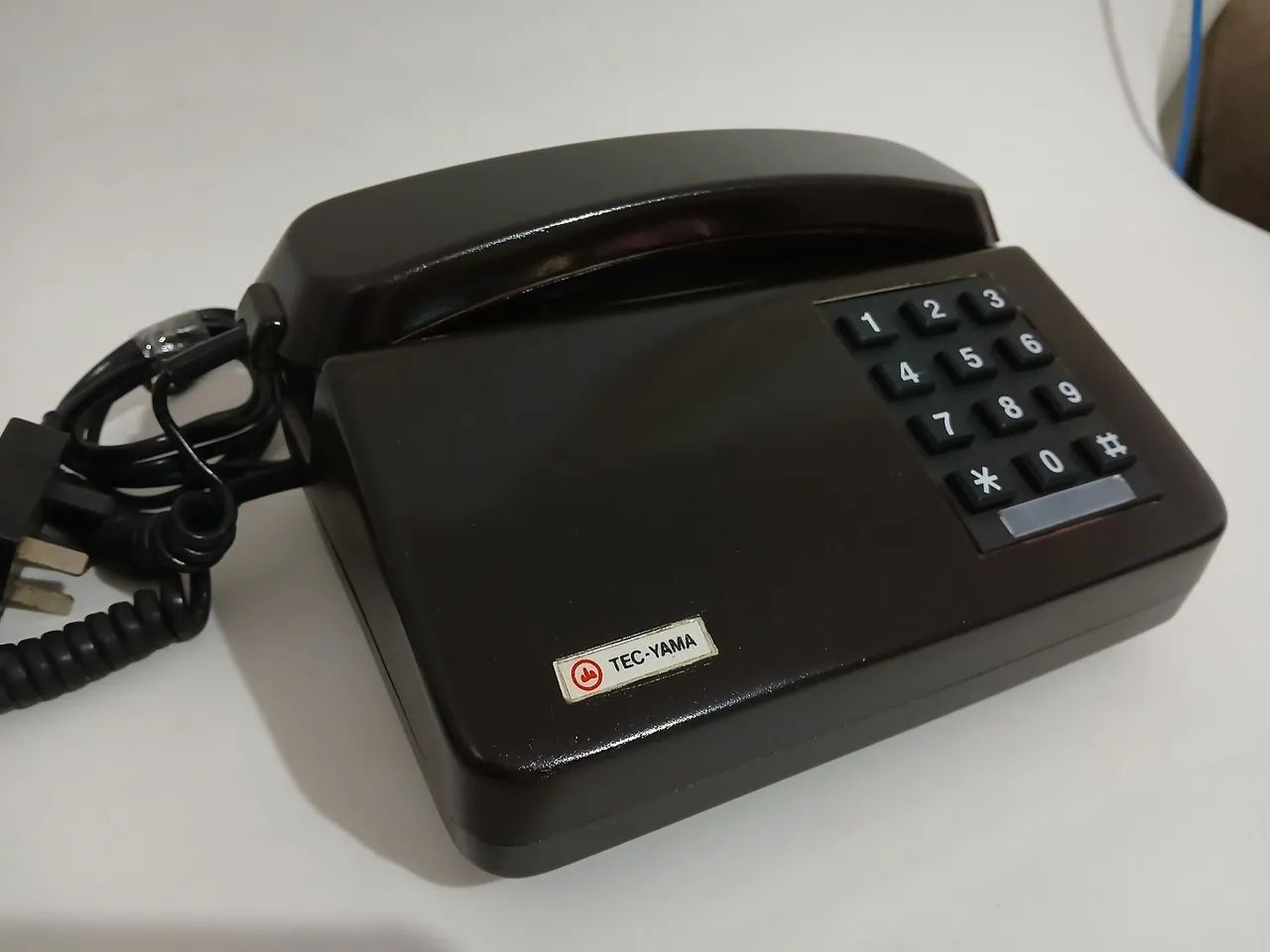 Antigo Telefone de mesa  Repaginado na cor café Tec Yama chaveado anos 80 - Foto 2