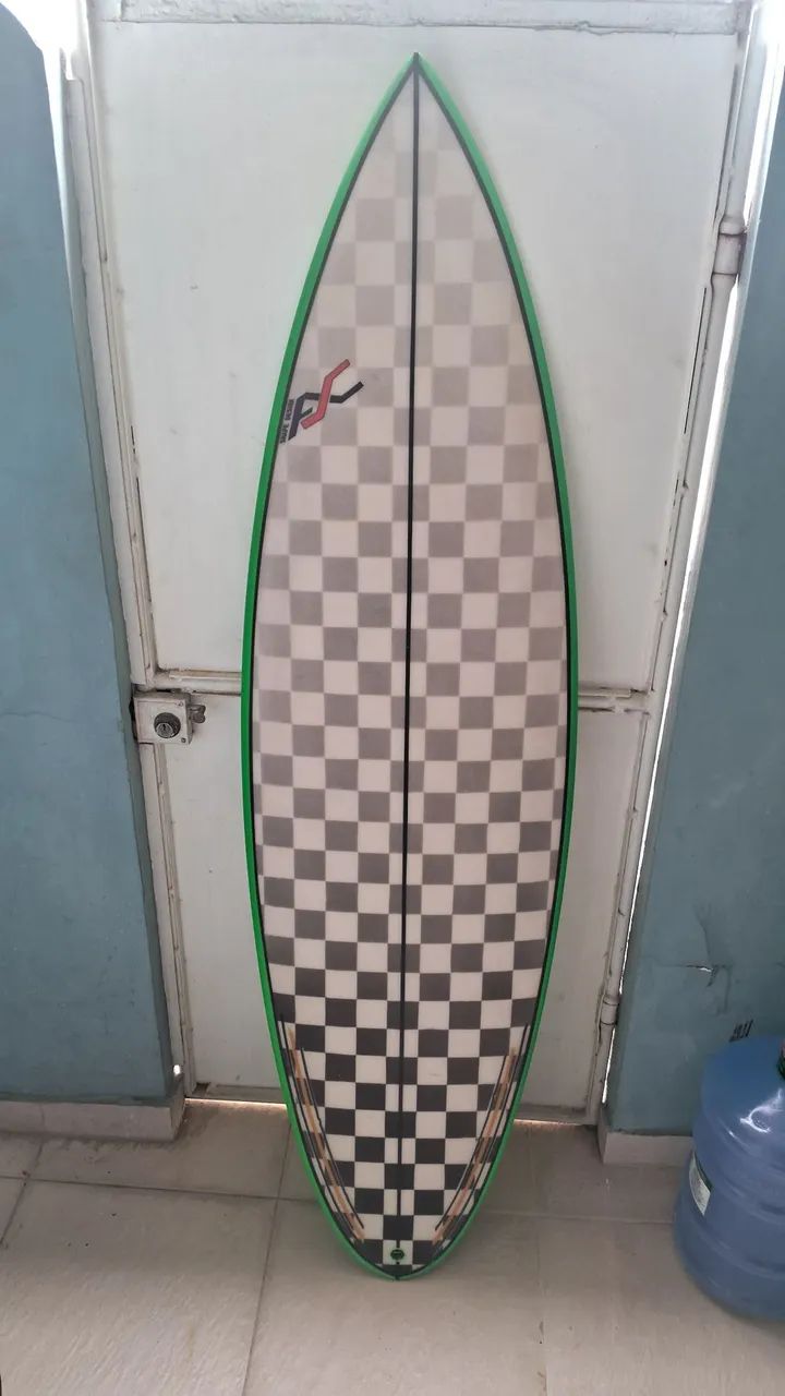 Prancha de Surf 5'10 zerada!!
