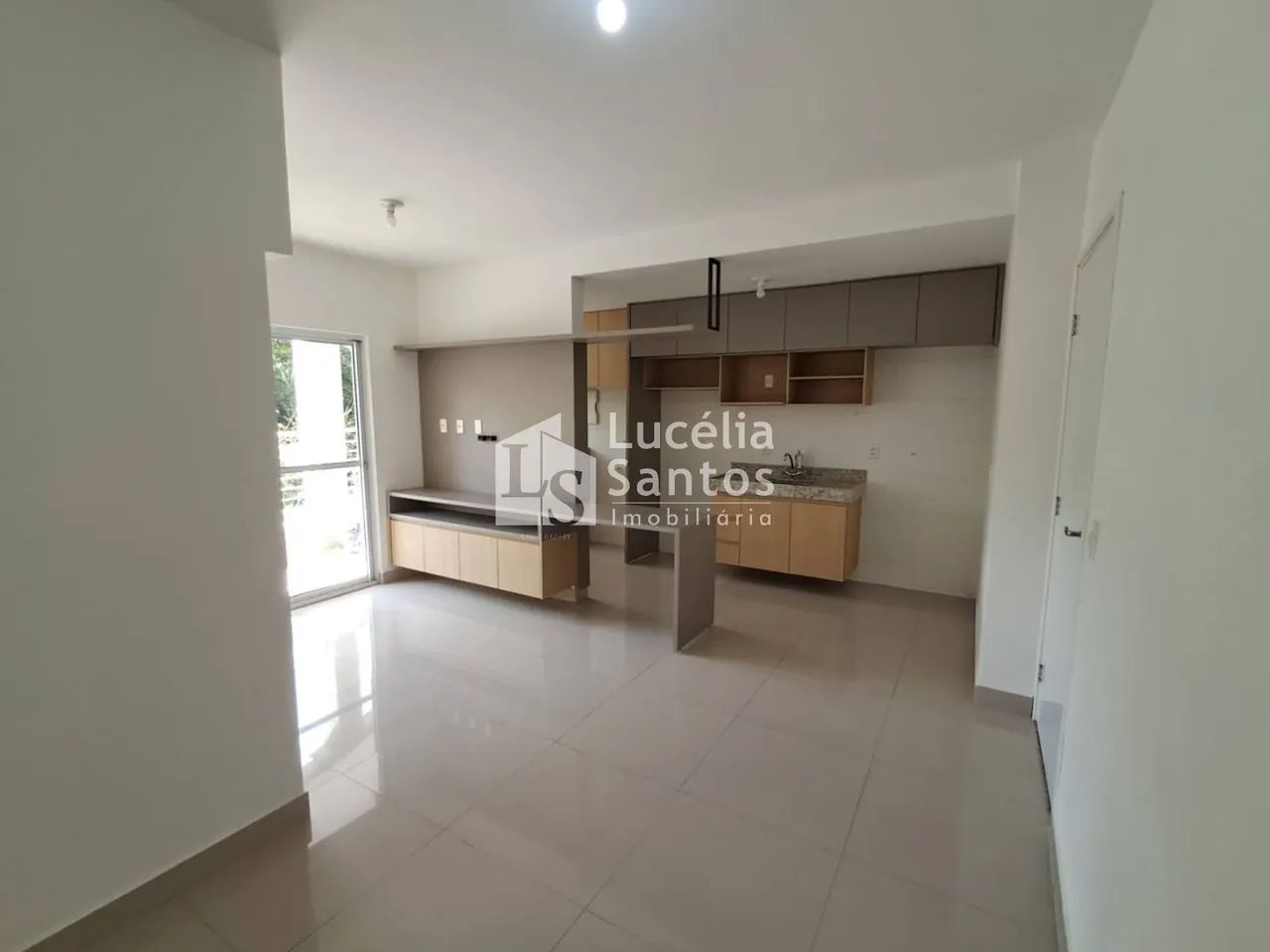 APARTAMENTO À VENDA NA ZONA LESTE - Foto 2