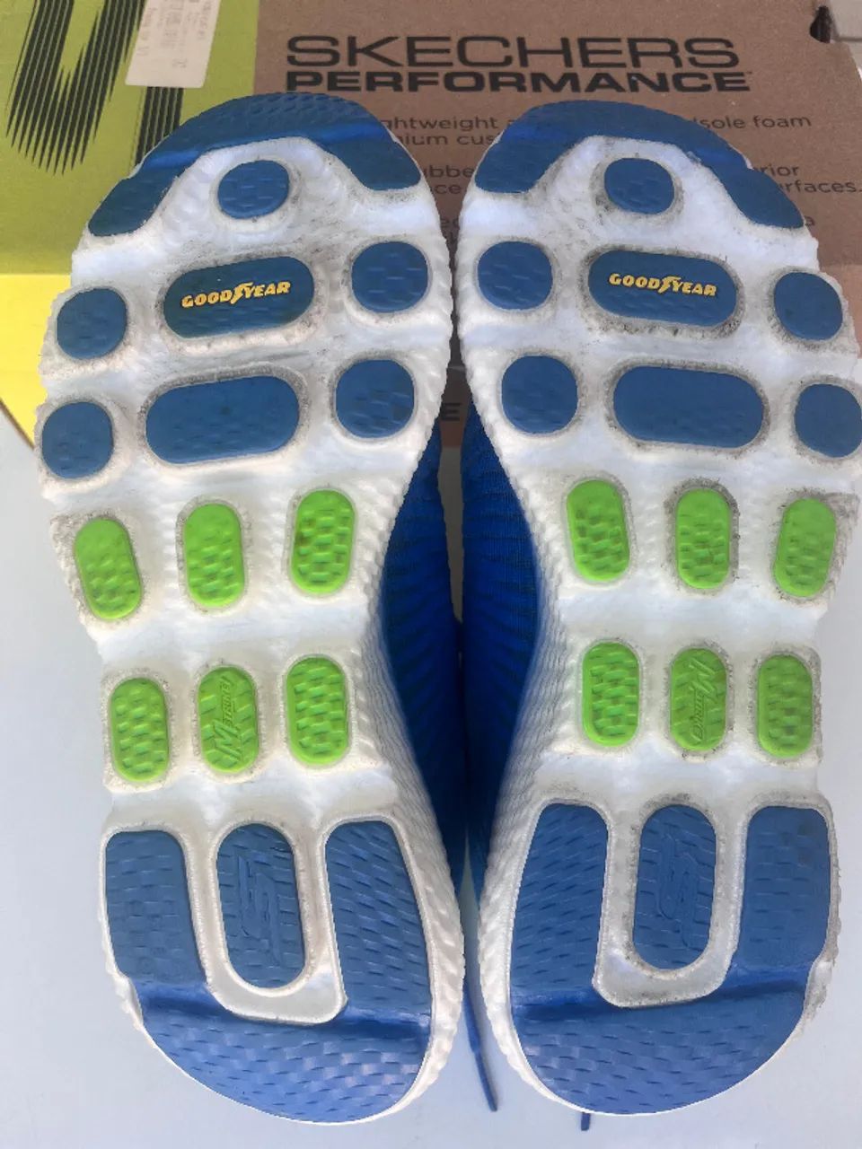 Tênis de Corrida Skechers Go Run Maxroad 4+ - Foto 3