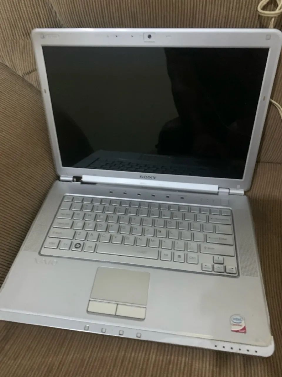 Notebook VAIO - Design elegante e desempenho impecável - Foto 3