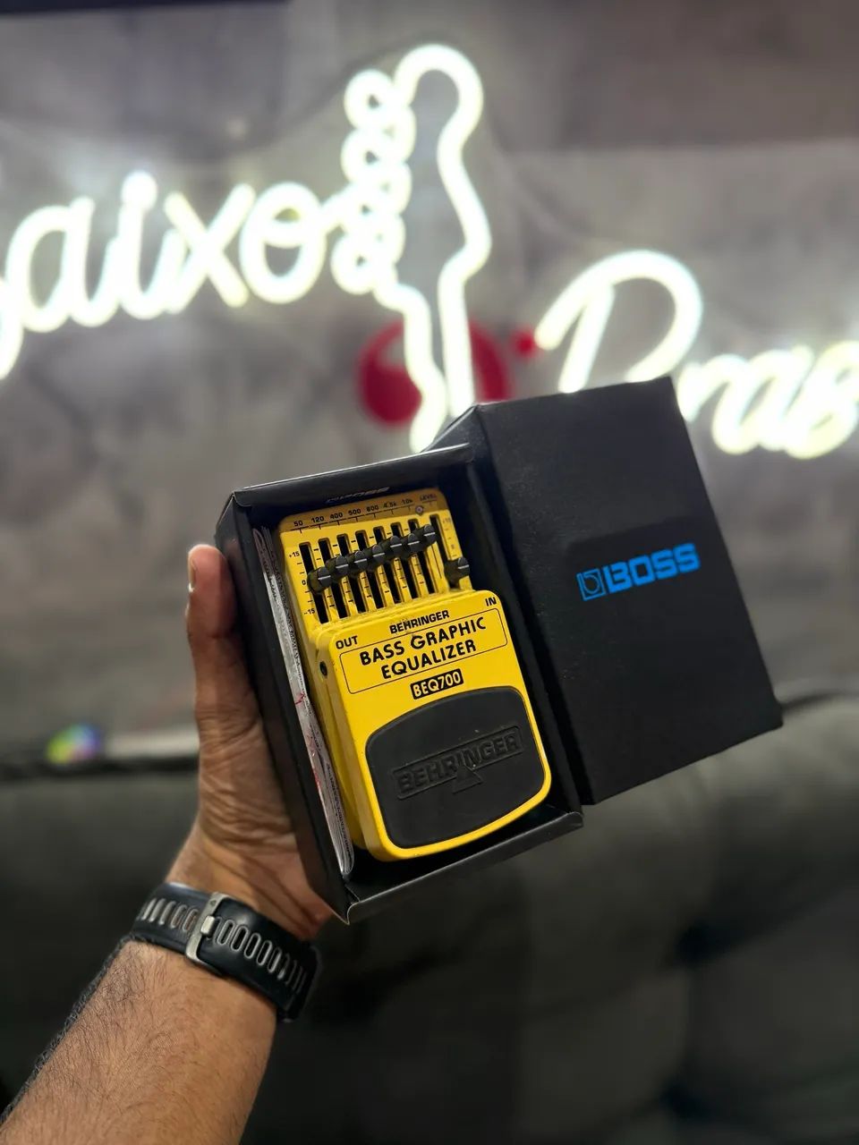 Pedal para baixo bass equalizer behringuer BEQ700