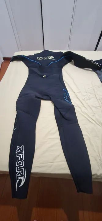 2 Wetsuits para Surf - Tamanho M ou G - Foto 2
