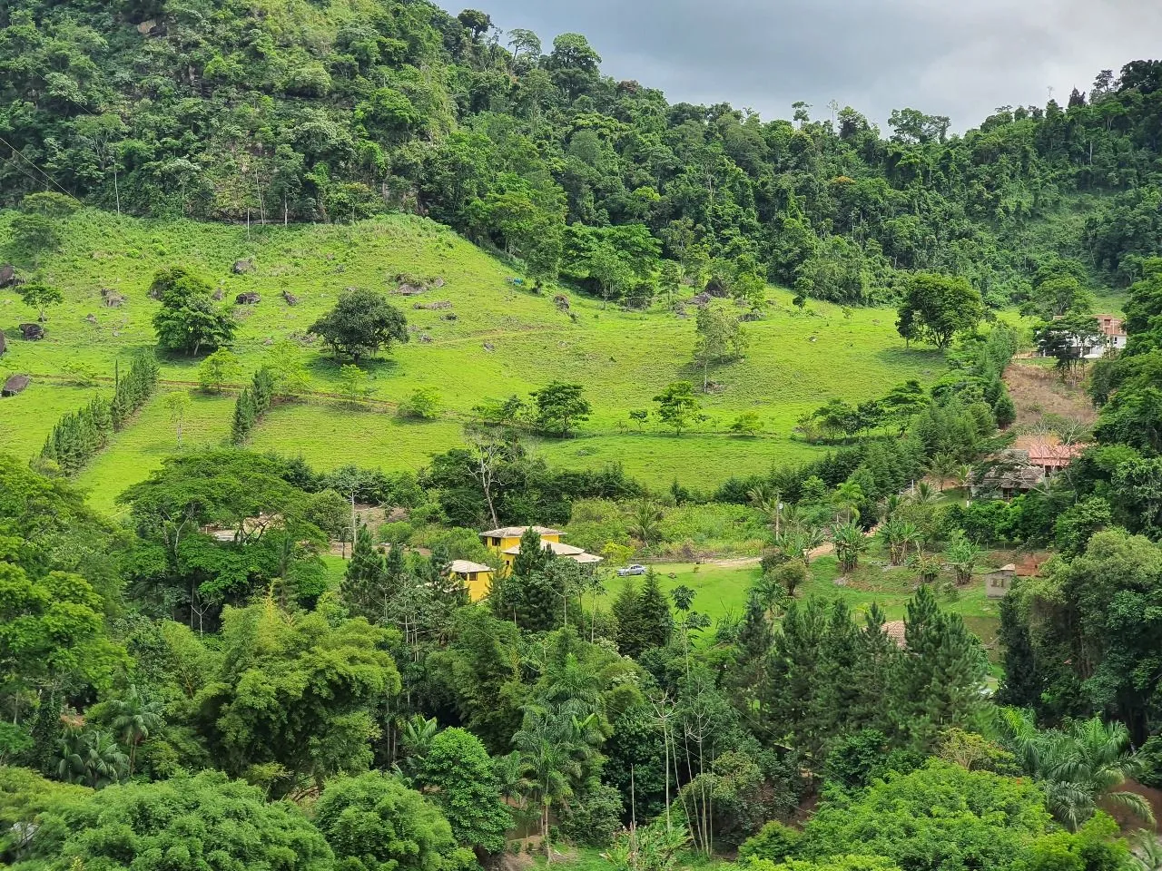 Terrenos para chácara ou área de 145.000 m2 para condomínio
