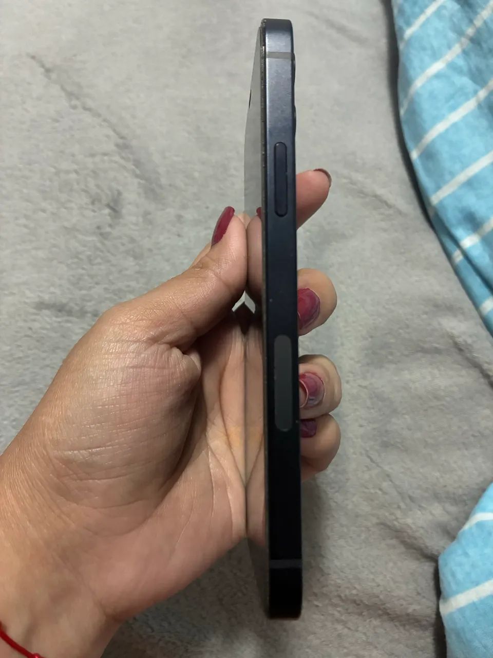 Vendo IPhone 12 - Foto 4